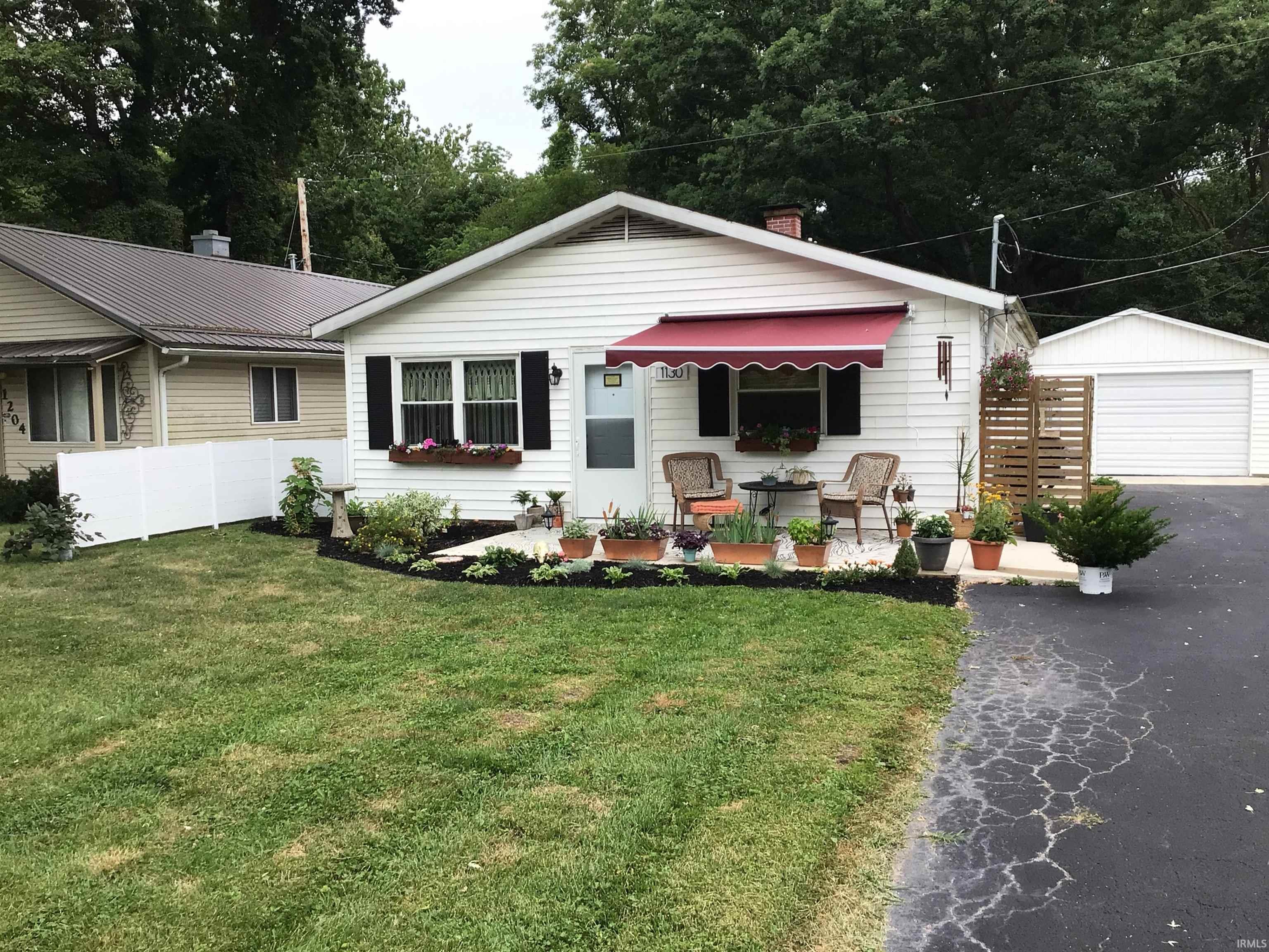 1130 Hartzell Road New Haven, IN 46774 - Photo 1 of 20