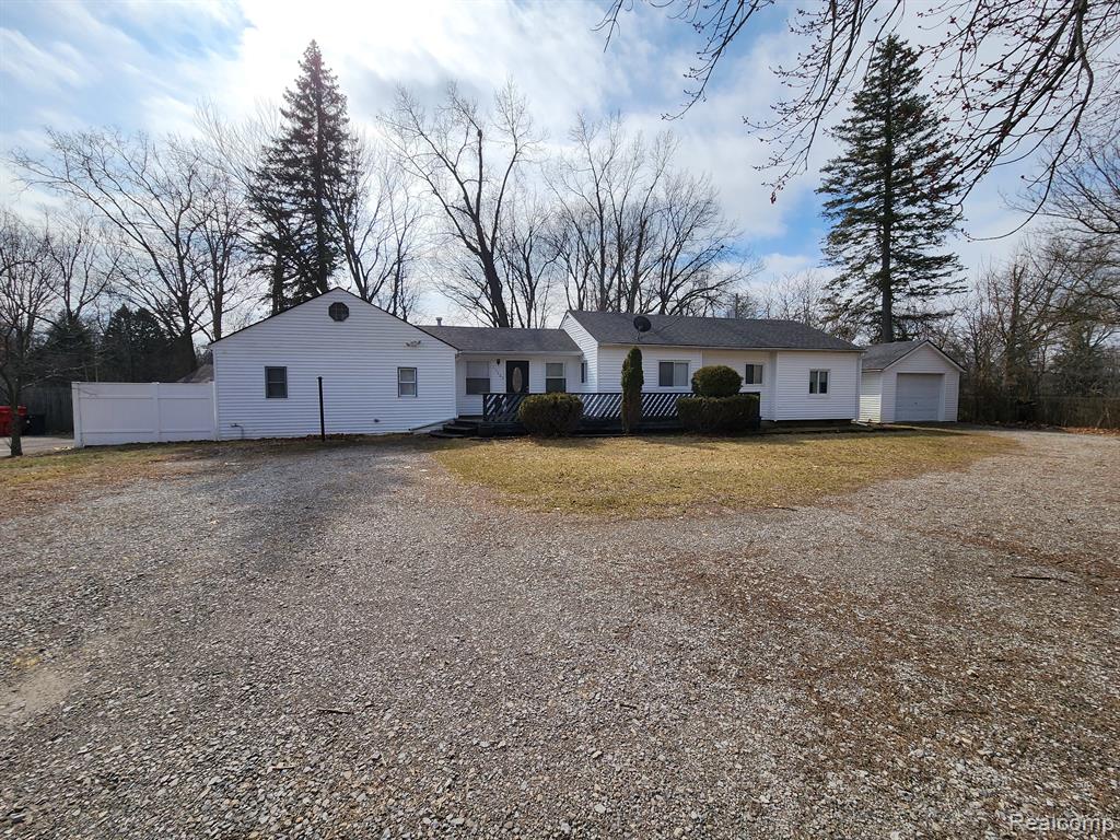 21665 West Nine Mile Road Southfield, MI 48075 - Photo 1 of 13
