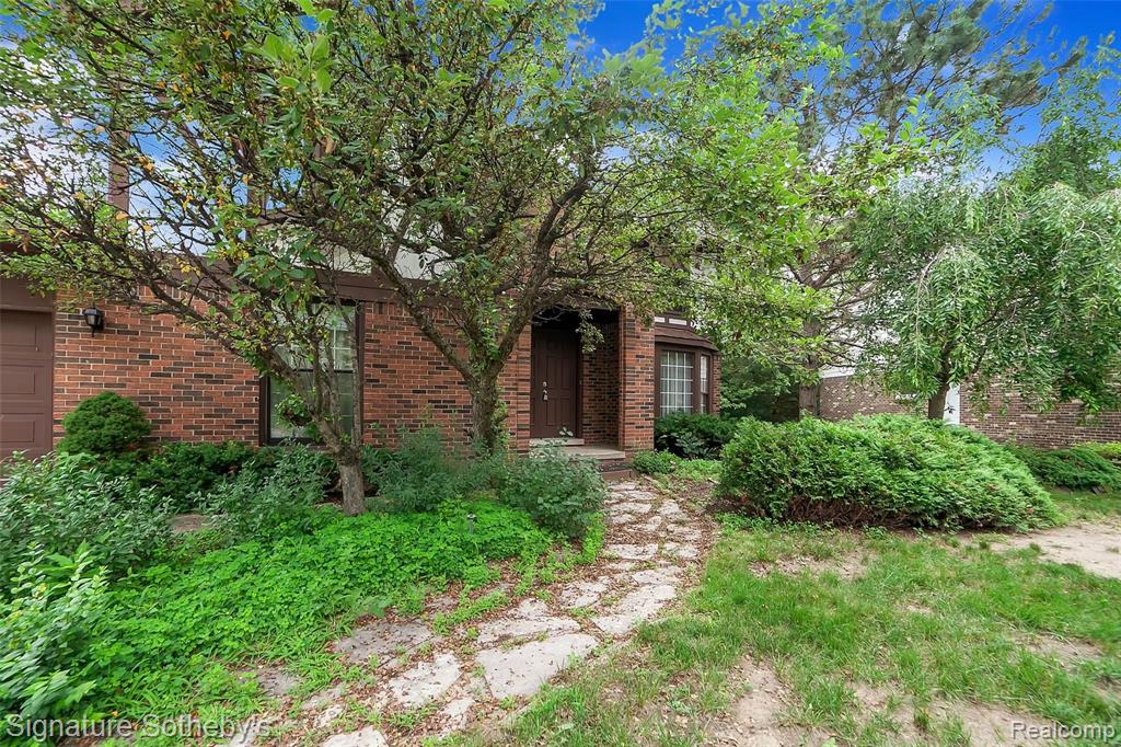 972 Homestead Court Rochester Hills, MI 48309 - Photo 3 of 53