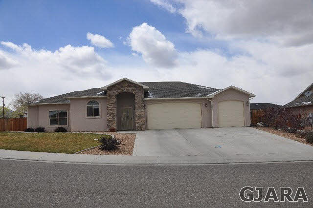 177 Country Ridge Road Grand Junction, CO 81503 - Photo 1 of 11 Gallery Image 1