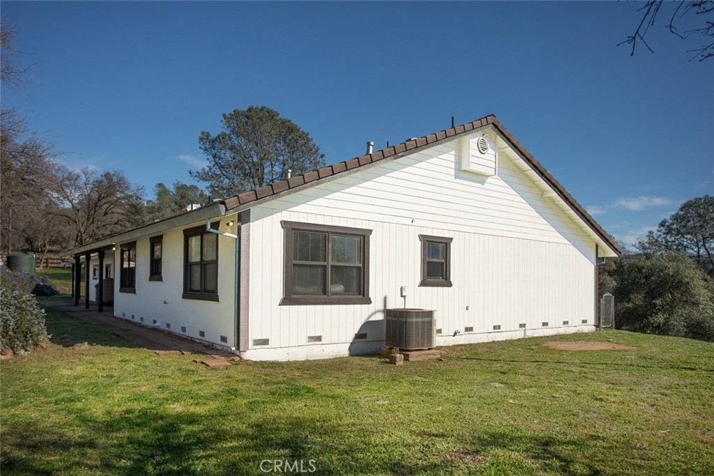 1718 Robinson Mill Road Bangor, CA 95914 - Photo 4 of 74