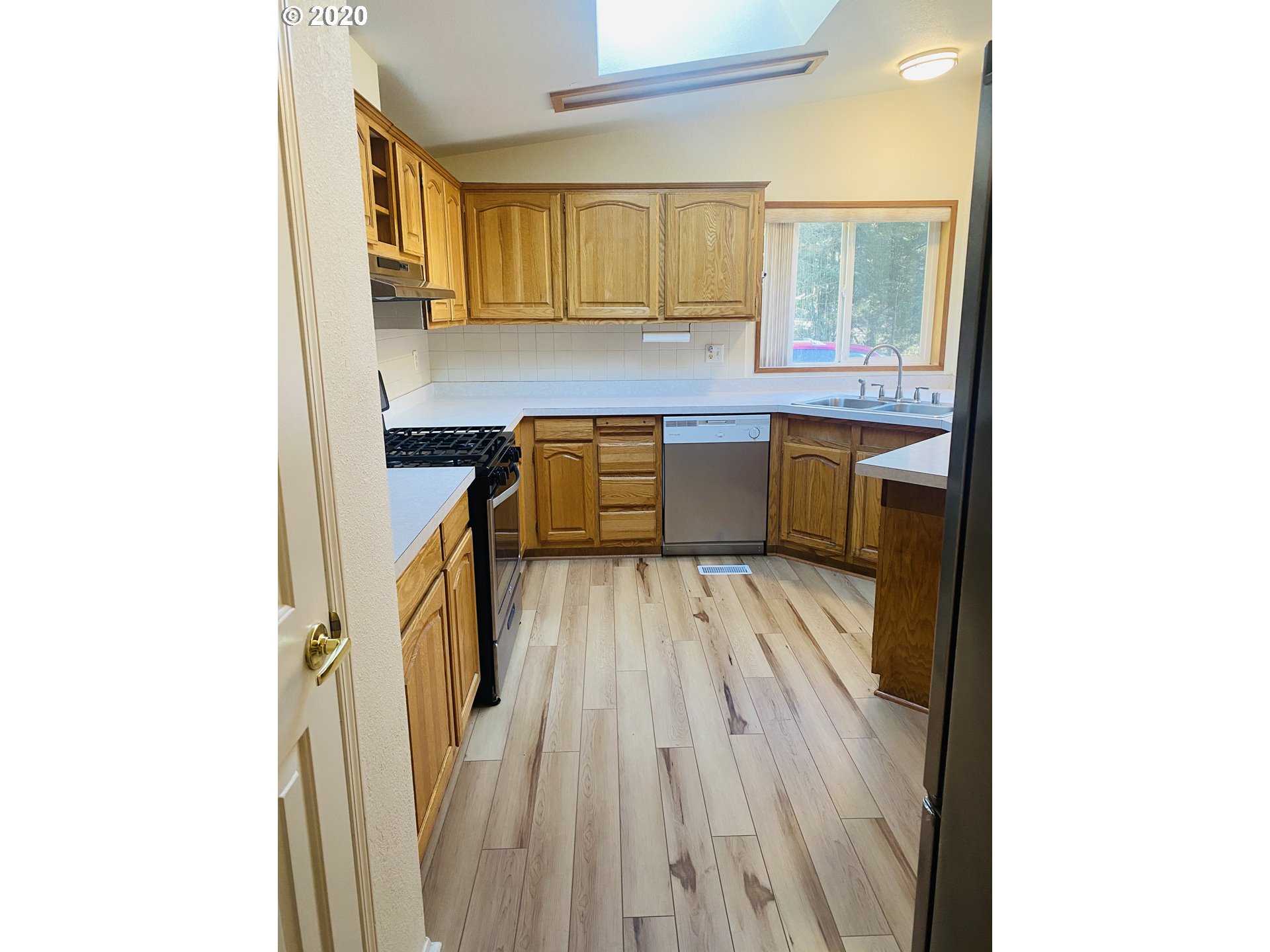 8067 North Myrtle Road Myrtle Creek, OR 97457 - Photo 12 of 26 Gallery Image 12