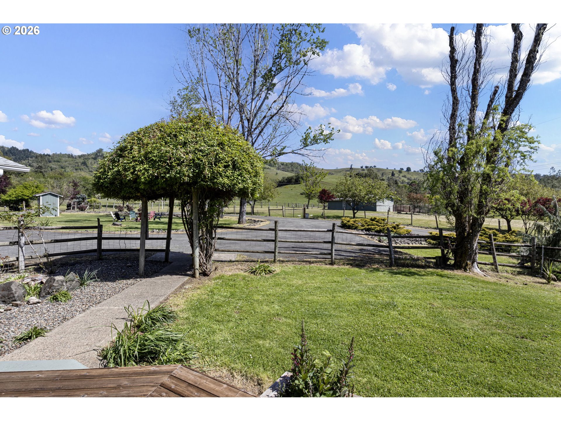 6771 North Bank Road Roseburg, OR 97470 - Photo 30 of 48