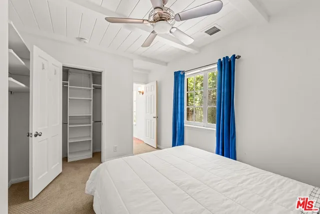 $9,500 | 23057 Sylvan Street, Woodland Hills, CA 91367