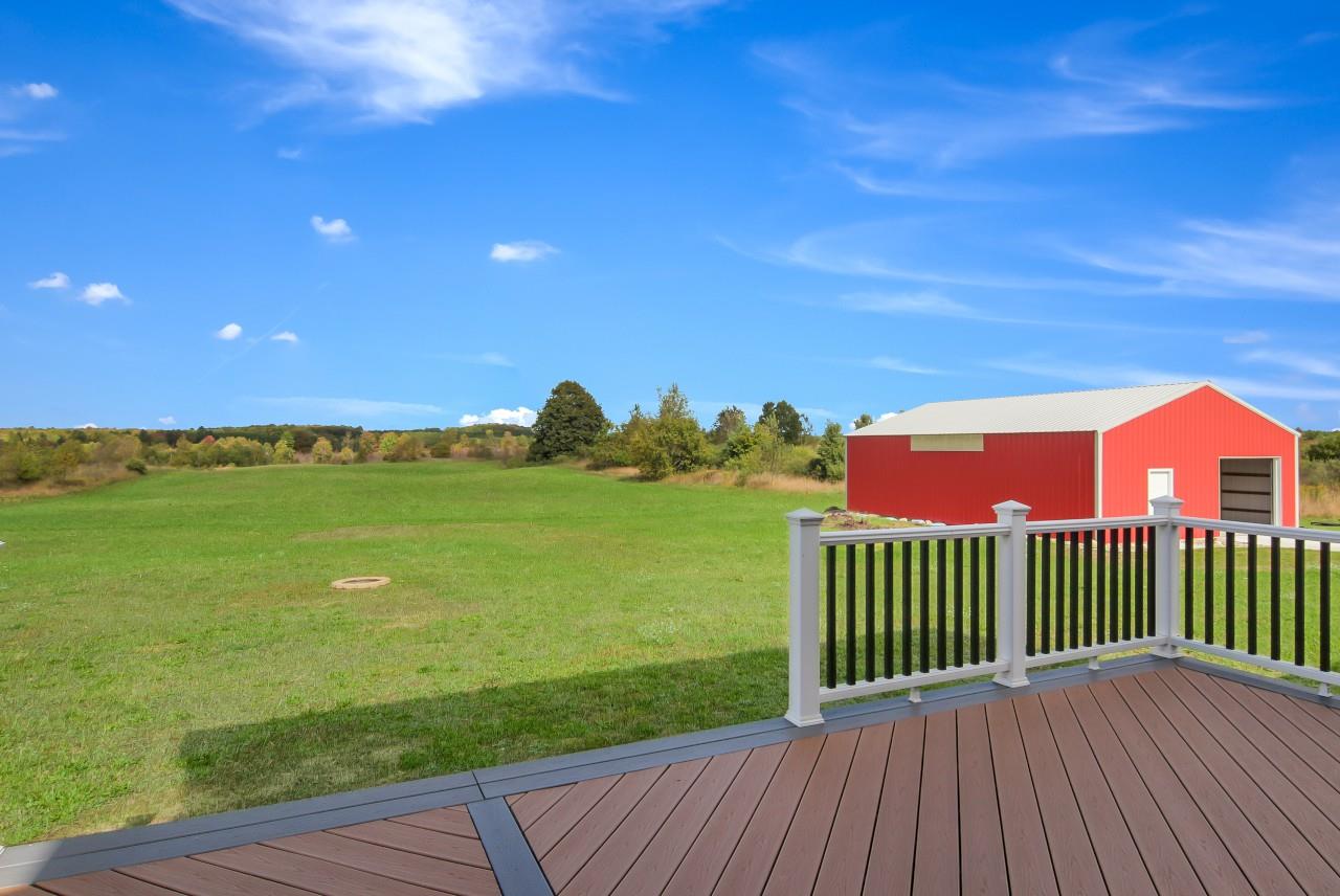 804 West Center Road Kingsley, MI 49649 - Photo 4 of 28 1868444-3.JPG