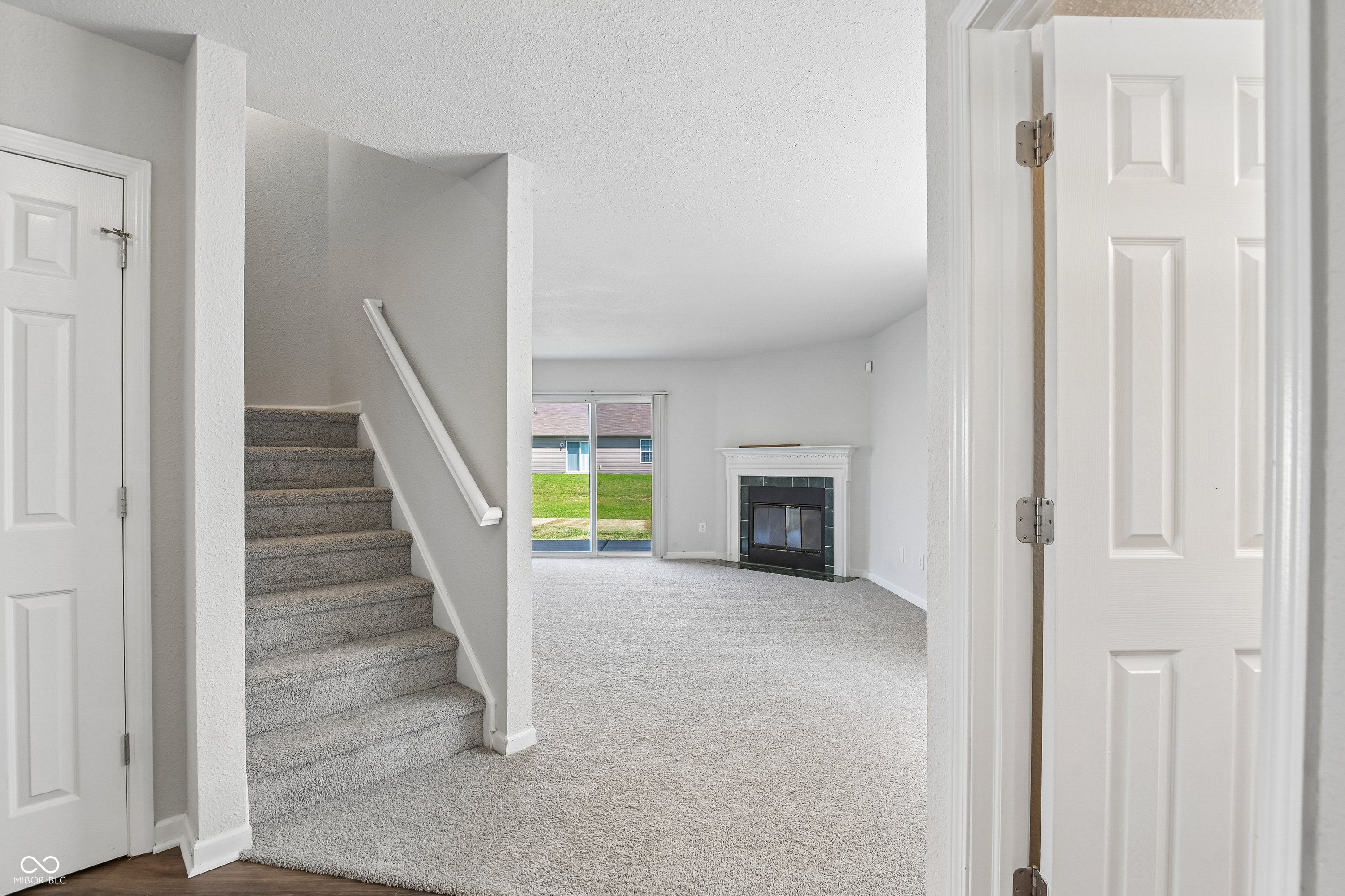 2327 Rostock Court Indianapolis, IN 46229 - Photo 26 of 41 Gallery Image 26