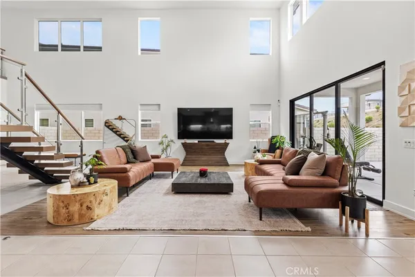 $1,590,000 | 27526 Elderberry Drive, Valencia, CA 91381