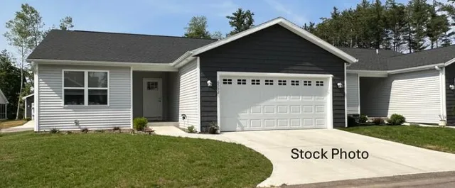 $255,000 | 729 Heritage Woods Lane, Paw Paw, MI 49079