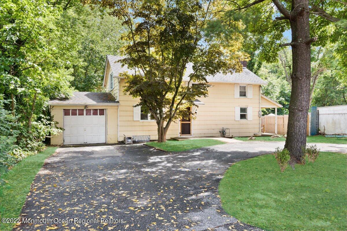 5 Five Points Road Freehold, NJ 07728 - Photo 1 of 26 Front of House
