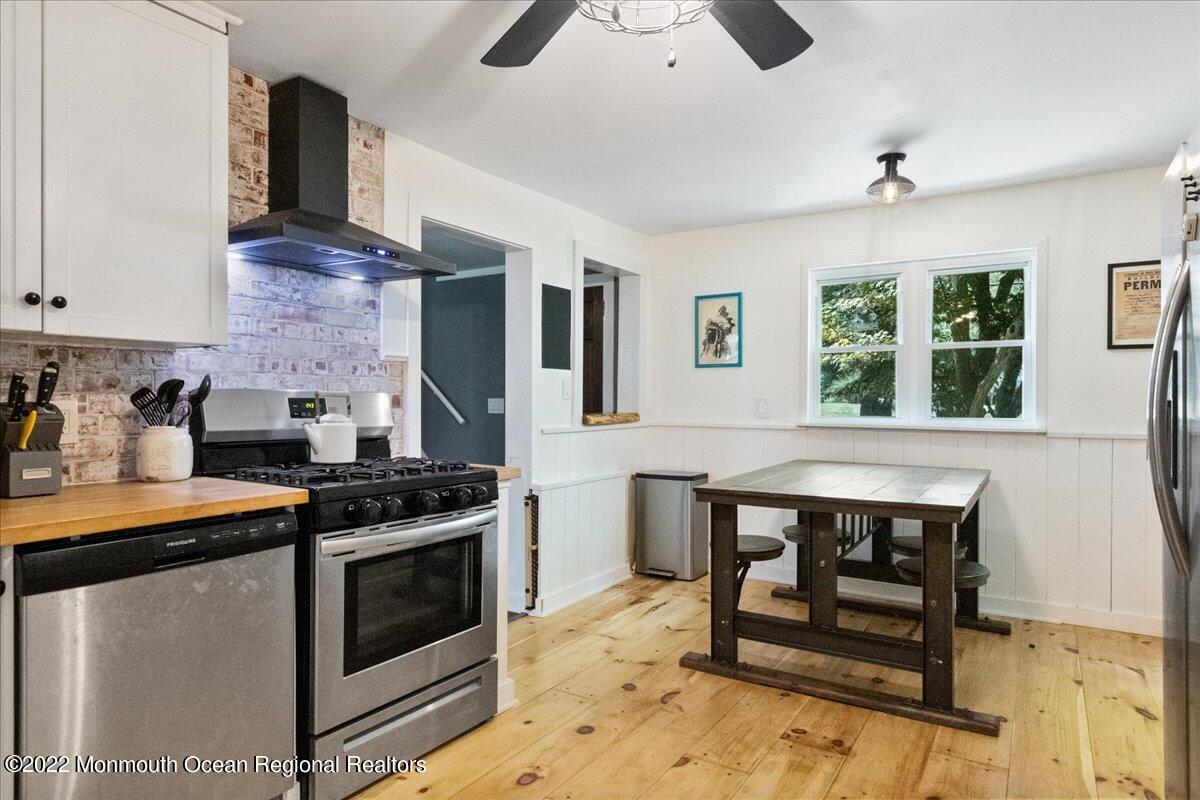 5 Five Points Road Freehold, NJ 07728 - Photo 11 of 26 Kitchen