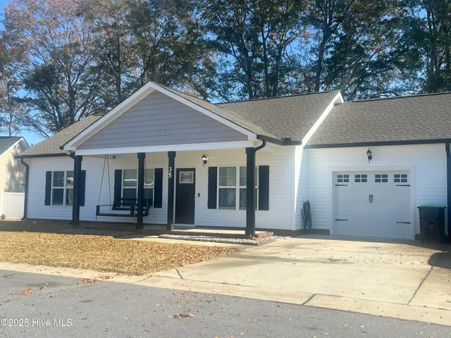 $265,000 | 35 Kevior Avenue, Four Oaks, NC 27524