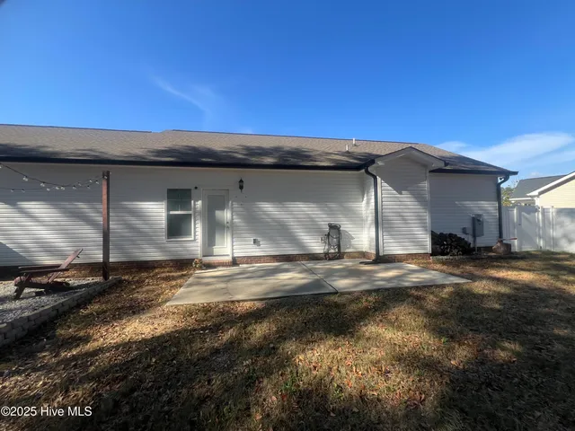 $265,000 | 35 Kevior Avenue, Four Oaks, NC 27524