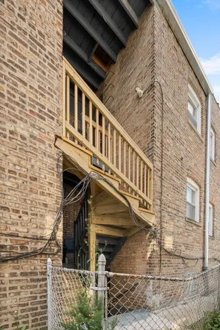 $485,000 | 1302 West 98th Place, Chicago, IL 60643