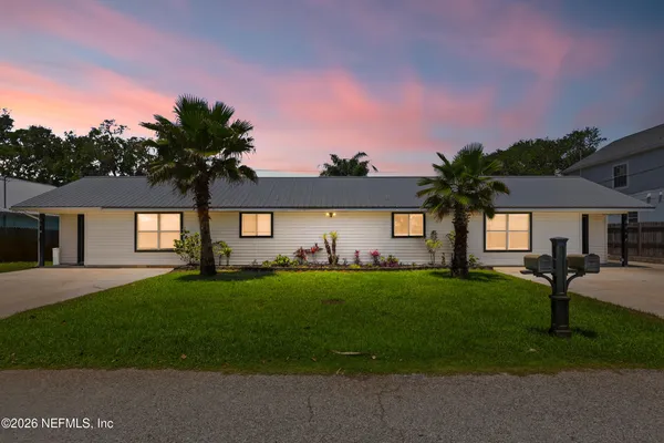 $2,500 | 6 Lisbon Street, Unit A/B, St. Augustine, FL 32080