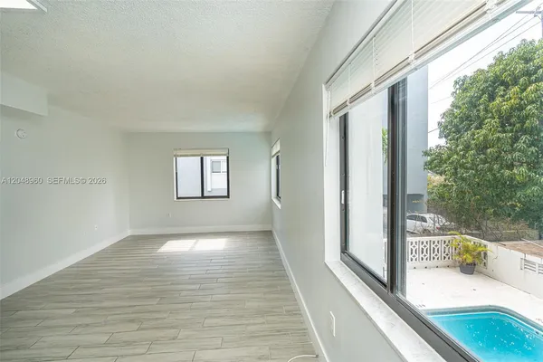 $2,600 | 810 Salzedo Street, Unit 15, Coral Gables, FL 33134