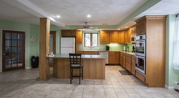 185 Taft Road Wilmington, MA 01887 - Photo 8 of 21 Gallery Image 8
