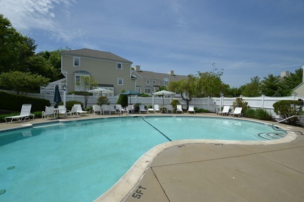 121 Abington Road, Unit 121 Danvers, MA 01923 - Photo 19 of 25 Gallery Image 19