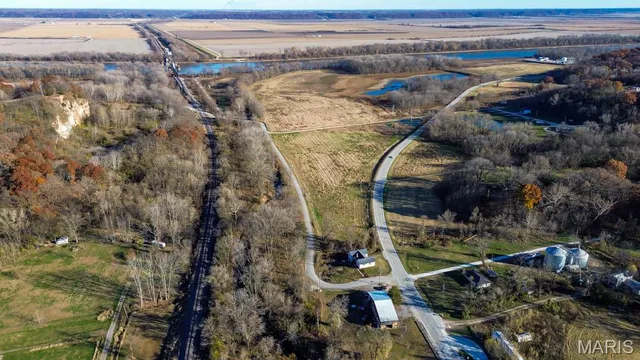 $45,000 | 13960 Highway 100, Pearl, IL 62361