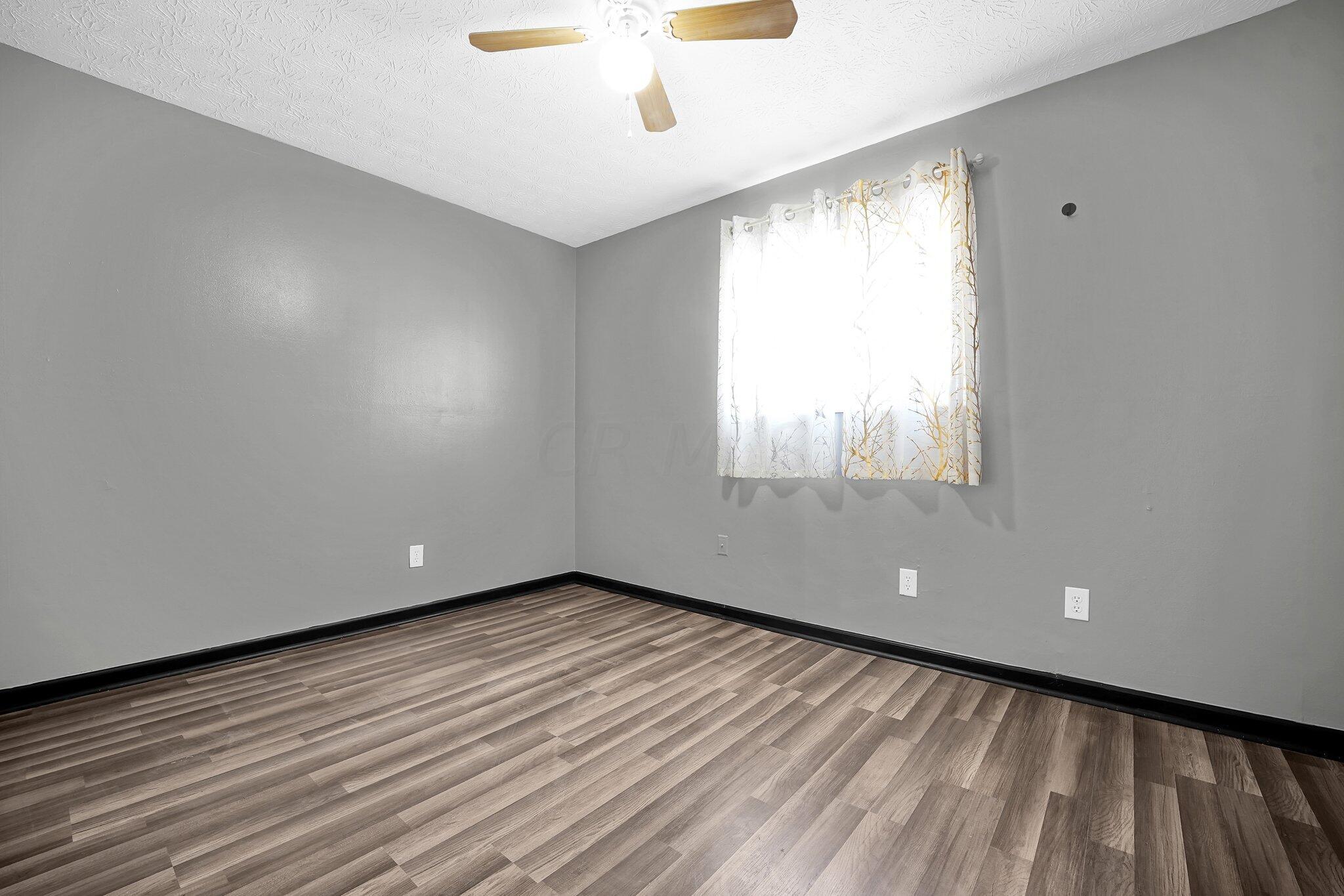 3439 Arnsby Road Columbus, OH 43232 - Photo 16 of 22 Bedroom 3