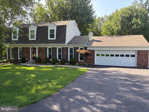 $4,100 | 11414 Bronzedale Drive, Oakton, VA 22124