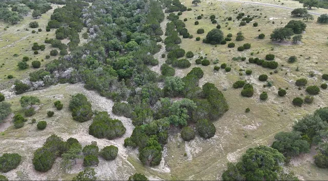 a view of outside area