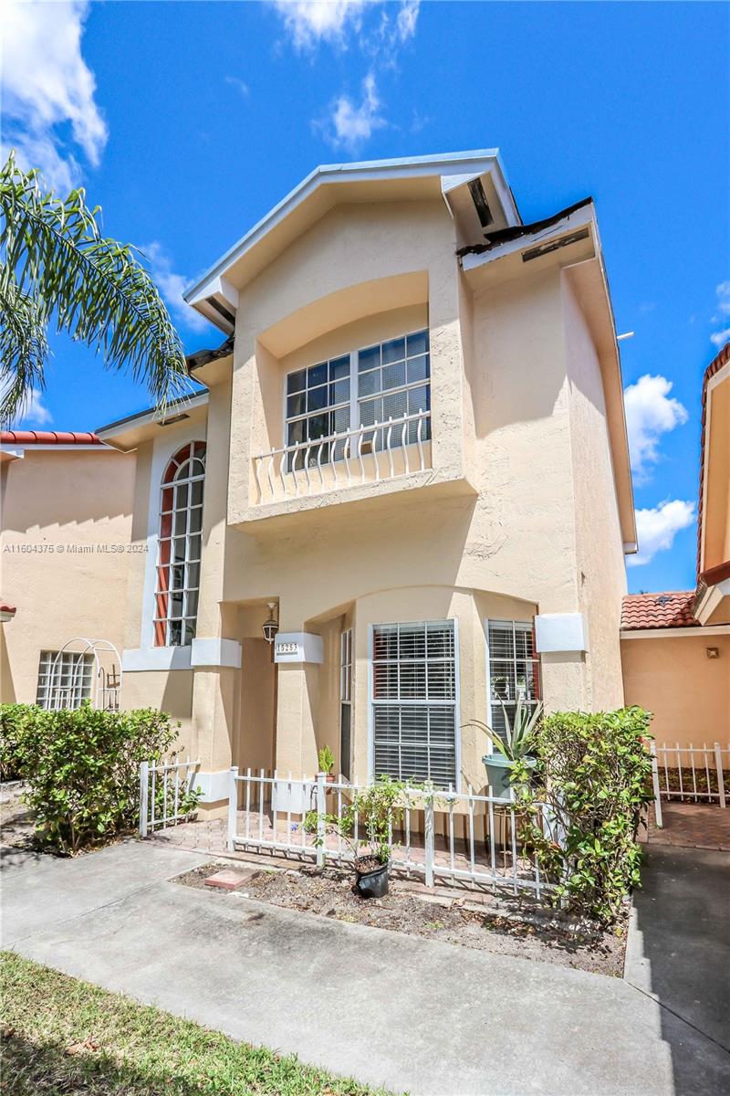 15253 Southwest 111th Street Miami, FL 33196 - Photo 2 of 32 front view of a house