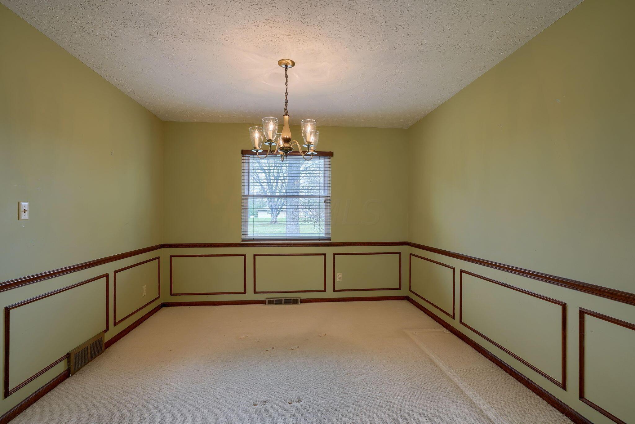 13657 Olde Post Road Pickerington, OH 43147 - Photo 14 of 65 13657 Olde Post Rd (38)