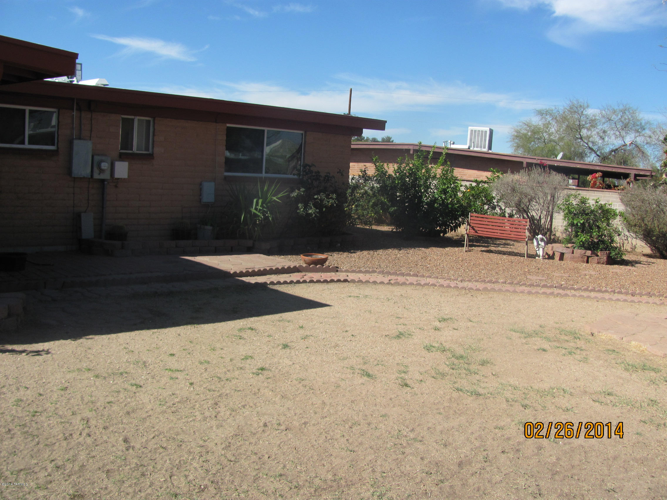8309 East Rolling Ridge Street Tucson, AZ 85710 - Photo 5 of 35