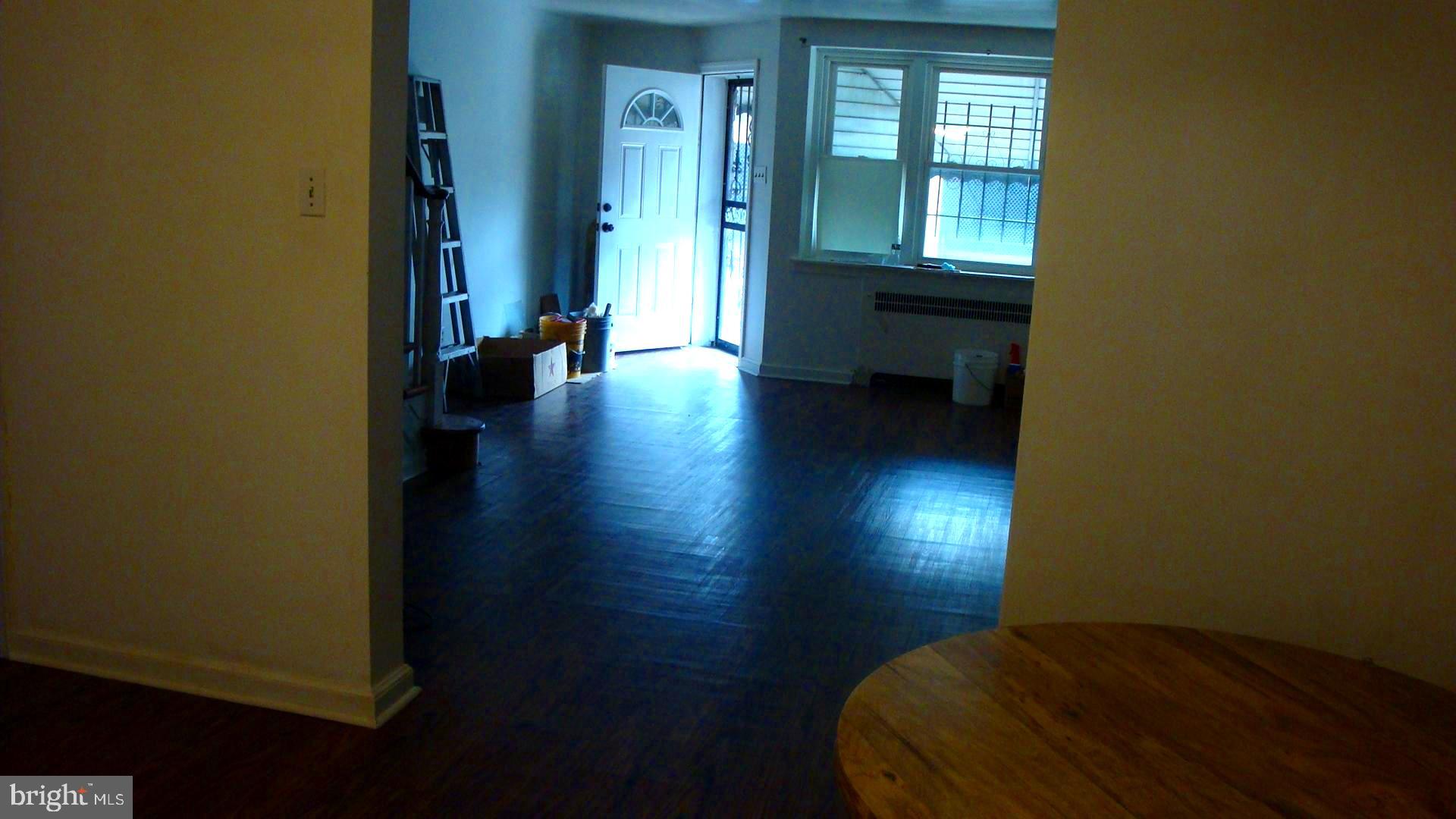 122 Richfield Road Upper Darby, PA 19082 - Photo 3 of 22