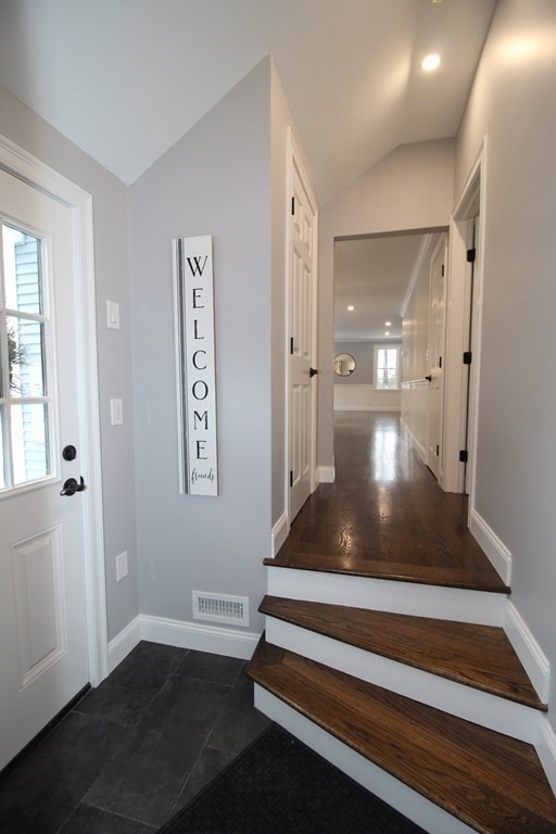 79 Dudley Road Templeton, MA 01468 - Photo 4 of 40 a view of entryway