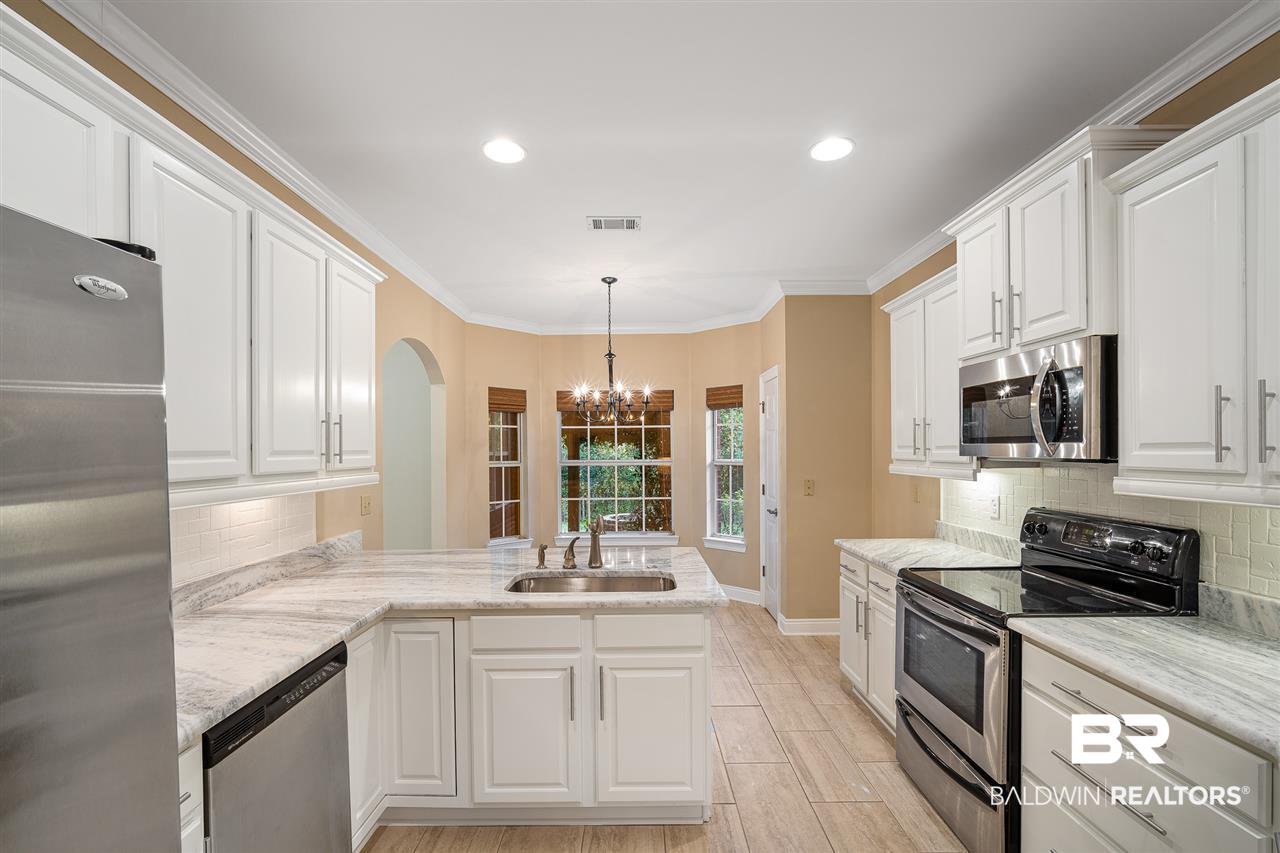 8856 Lake View Drive Fairhope, AL 36532 - Photo 9 of 42