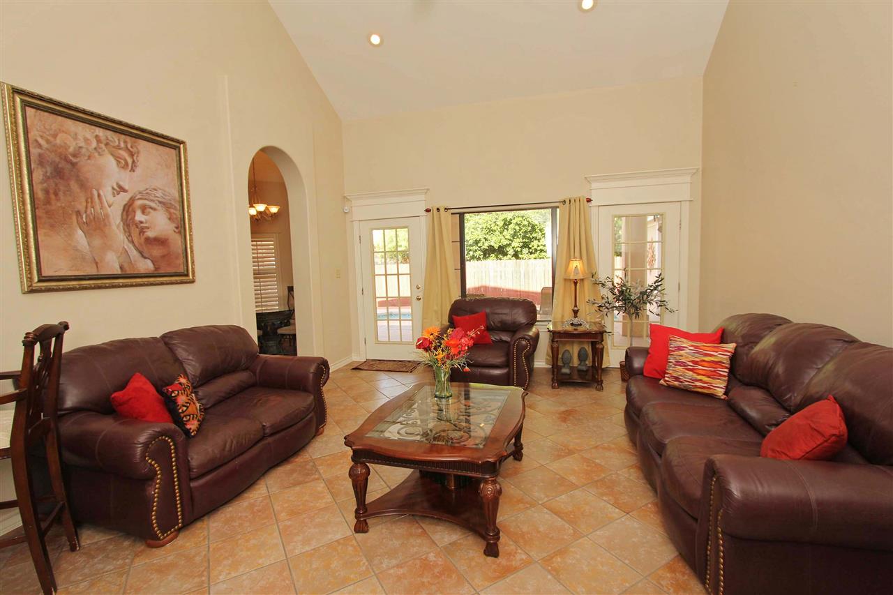 8505 Forest Loop Laredo, TX 78045 - Photo 4 of 20 Gallery Image 4