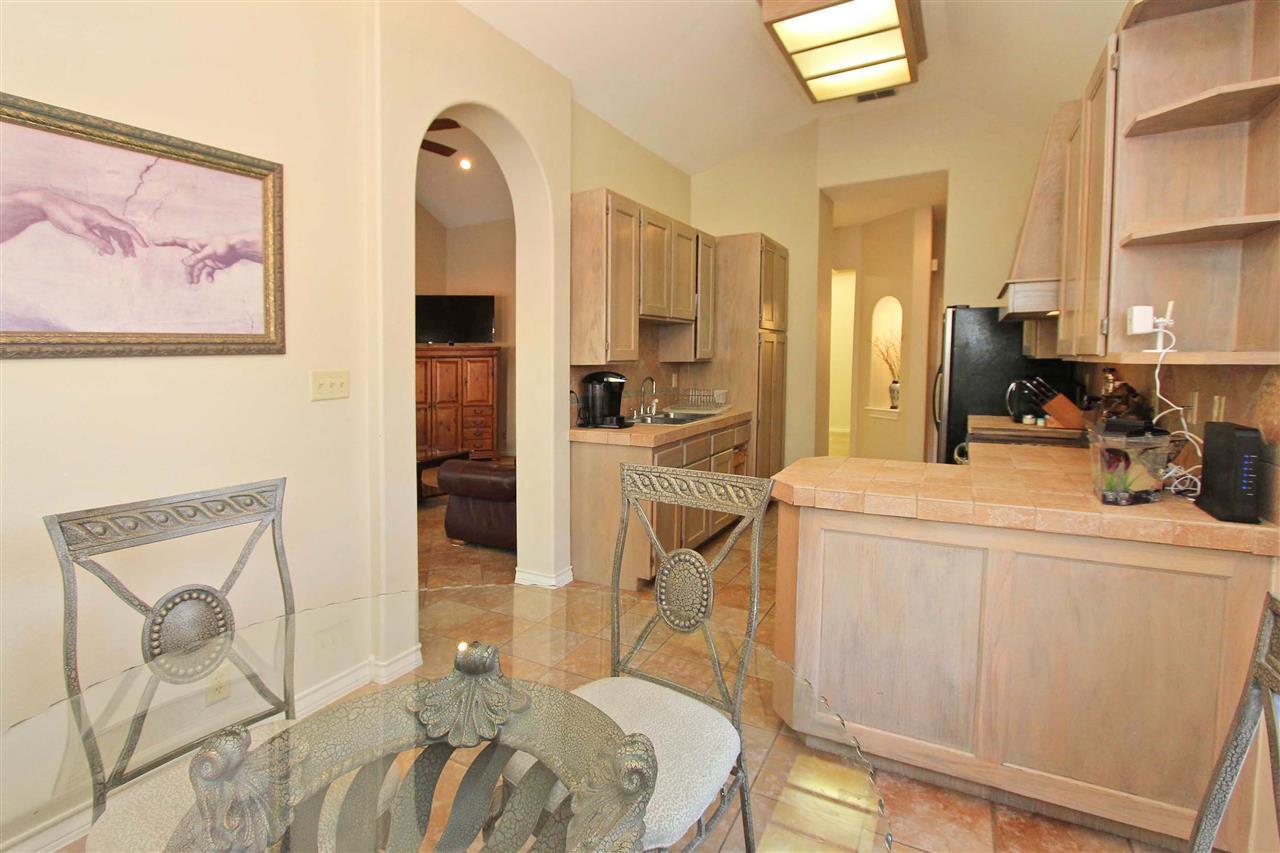 8505 Forest Loop Laredo, TX 78045 - Photo 10 of 20 Gallery Image 10