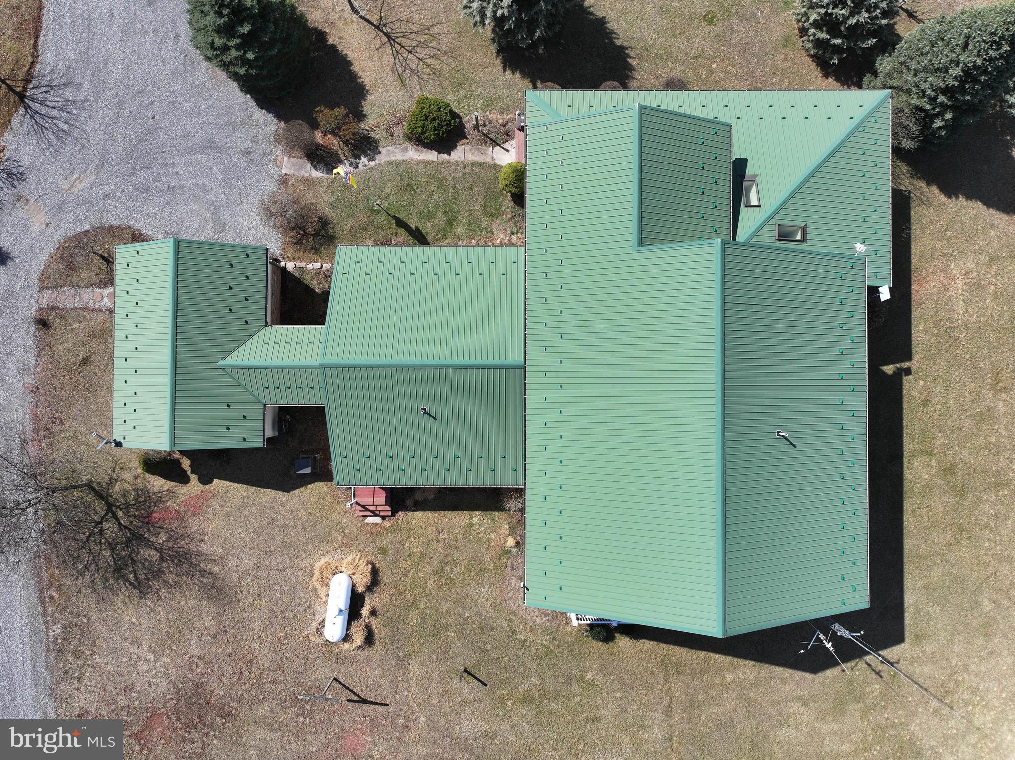 318 Tannery Road Breezewood, PA 15533 - Photo 5 of 81