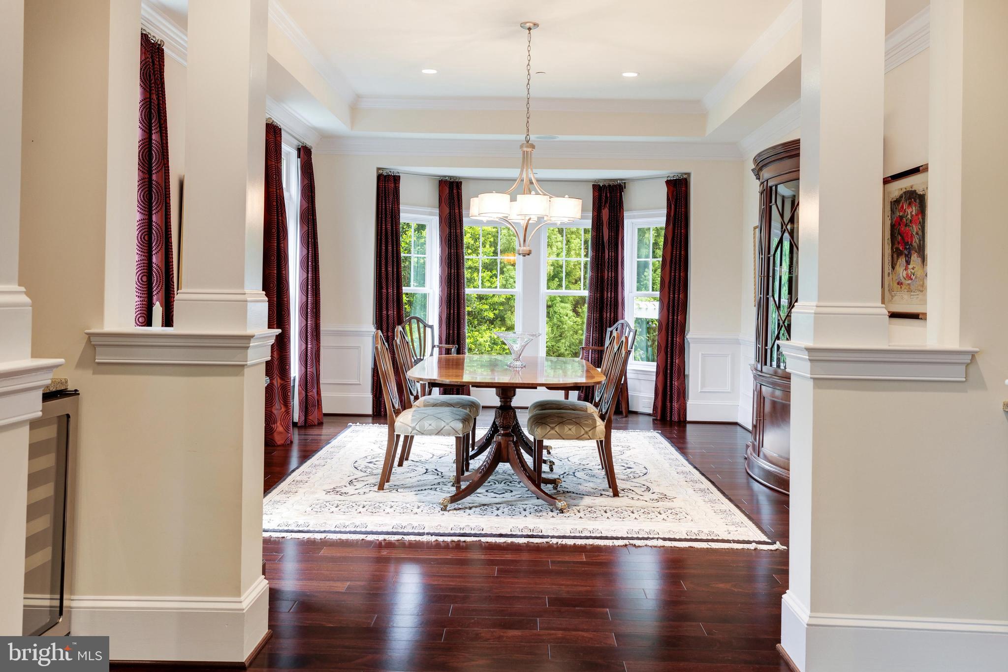 6502 Quaker Ridge Road North Bethesda, MD 20852 - Photo 11 of 60 And formal dining room...