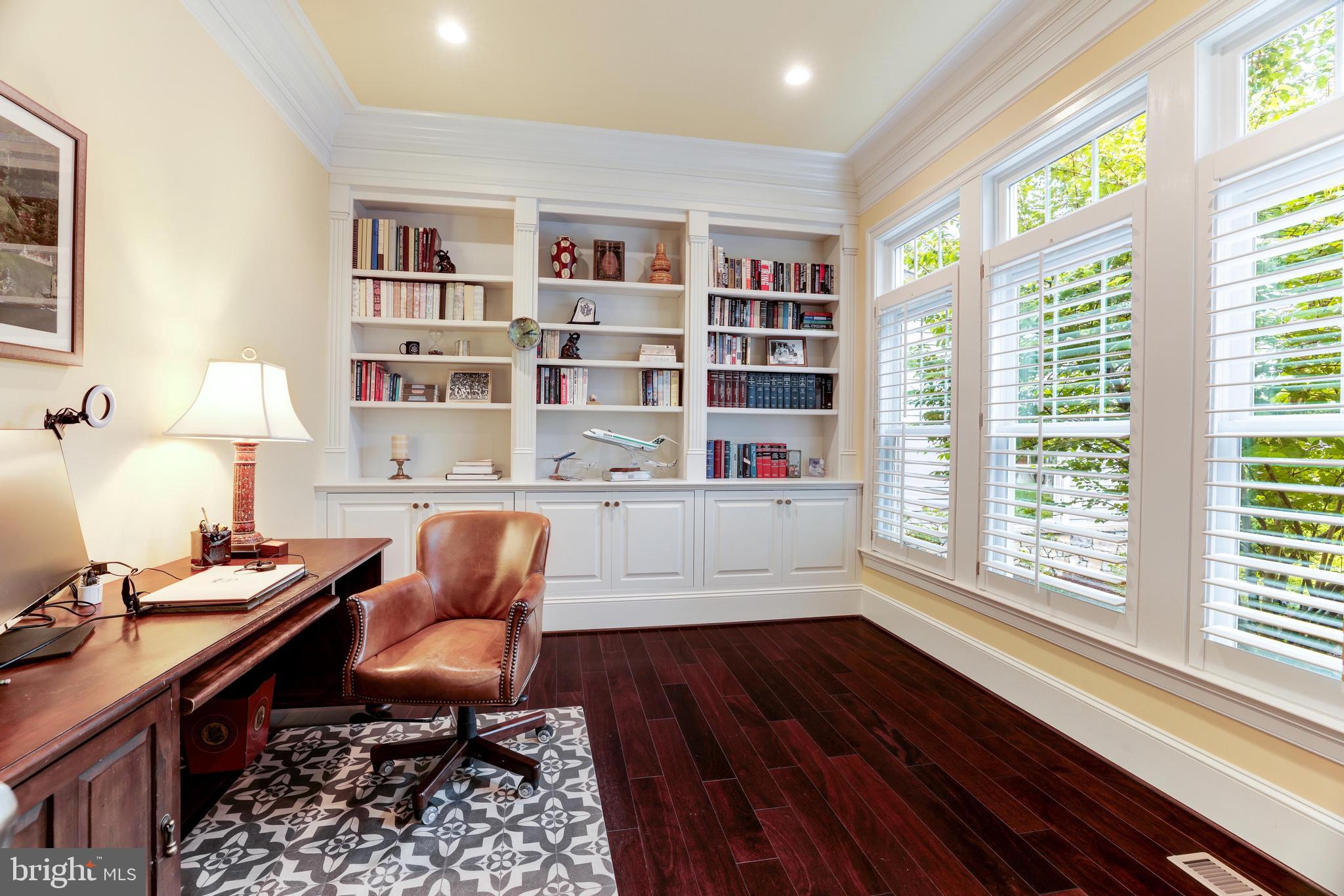 6502 Quaker Ridge Road North Bethesda, MD 20852 - Photo 13 of 60 From the foyer to the right, the home office