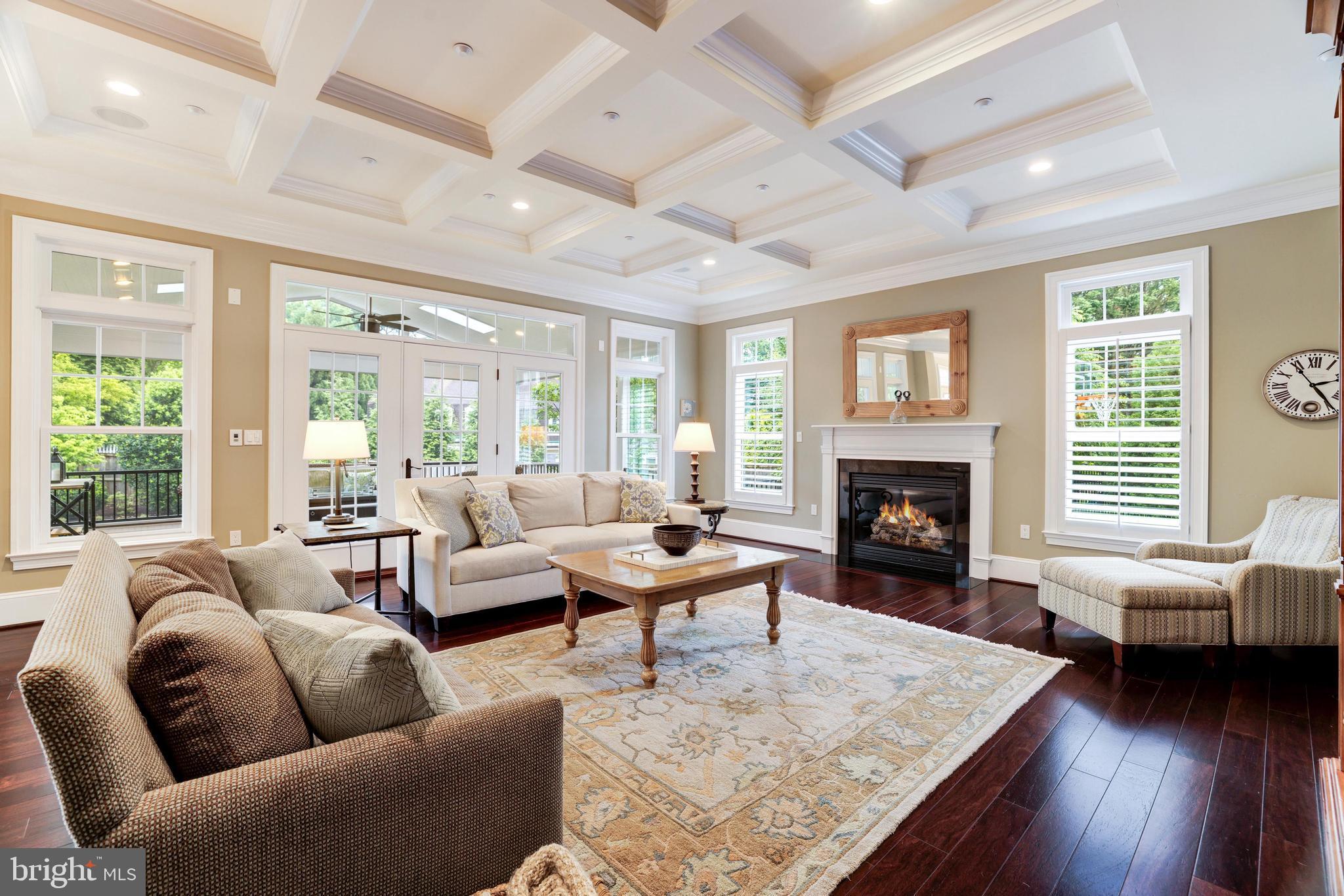 6502 Quaker Ridge Road North Bethesda, MD 20852 - Photo 25 of 60