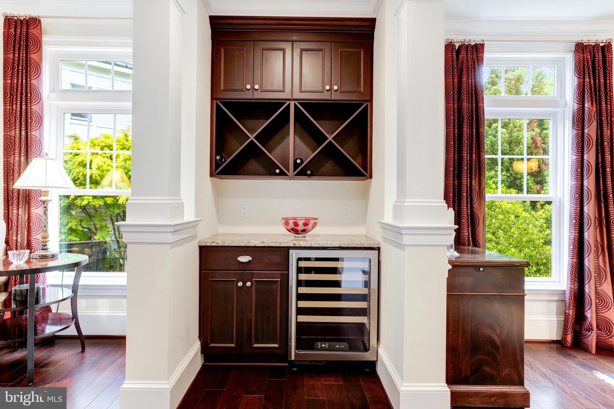 6502 Quaker Ridge Road North Bethesda, MD 20852 - Photo 10 of 60 Butler's Pantry...