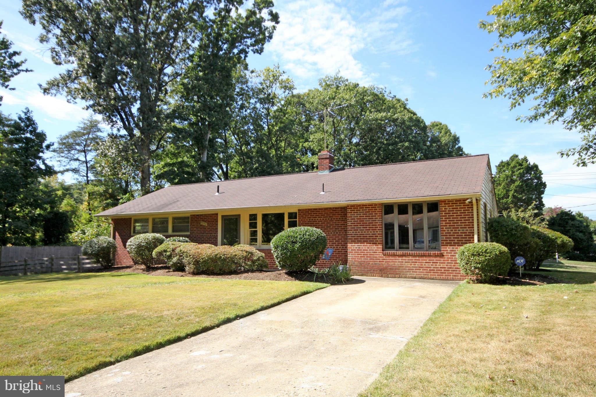 Exterior (Front)