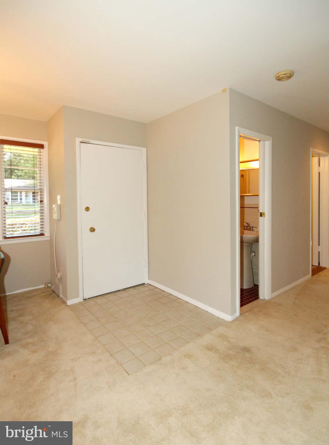 5500 Blacksburg Road Springfield, VA 22151 - Photo 20 of 26 Interior (General)