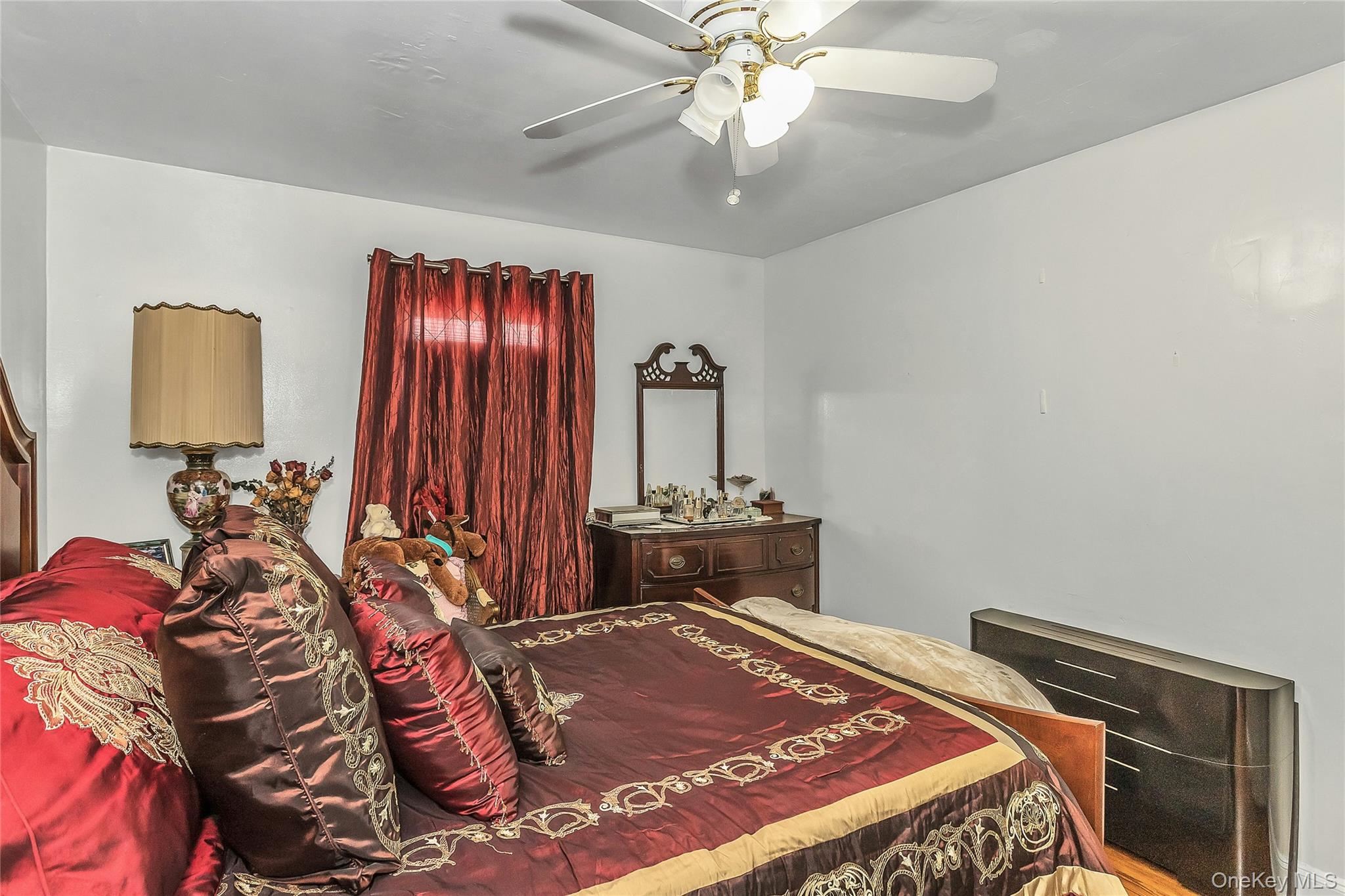 622 Wellelein Road Uniondale, NY 11553 - Photo 7 of 18 Bedroom featuring ceiling fan
