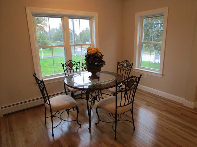 749 North Road Yarmouth, ME 04096 - Photo 8 of 12 Living Room.