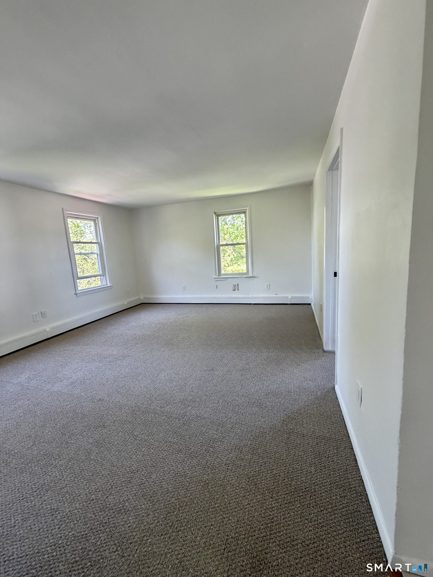33 MacIntosh Road Norwalk, CT 06851 - Photo 12 of 17