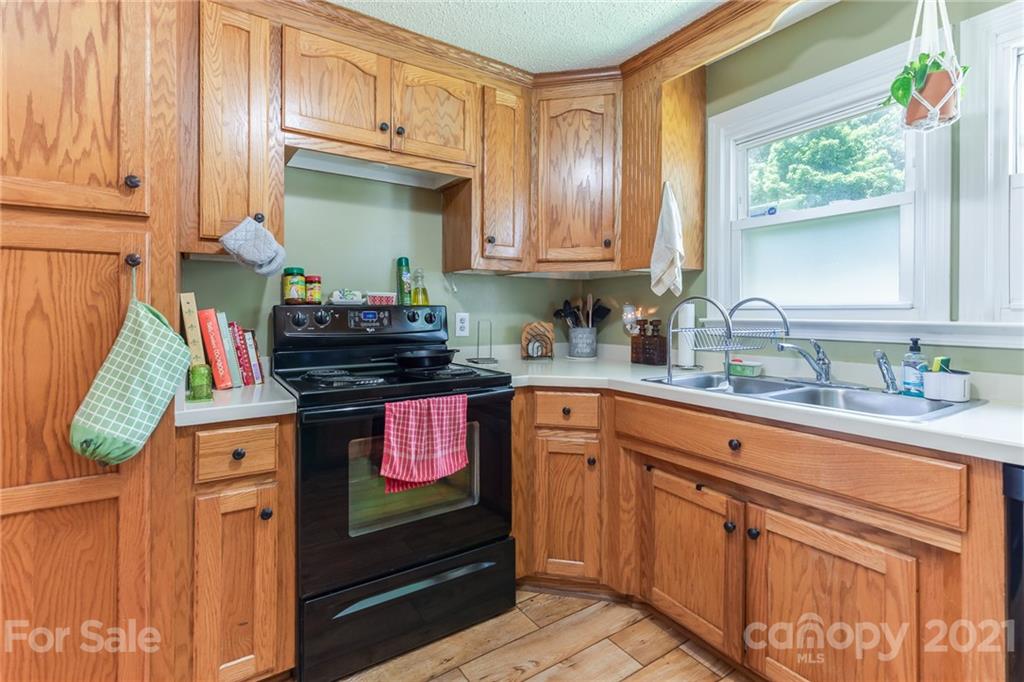 505 Chestnut Ridge Church Road Kings Mountain, NC 28086 - Photo 7 of 27 Gallery Image 7