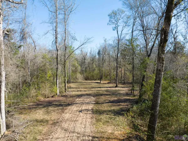 $224,999 | 7326 Stirling Rd Street, St. Francisville, LA 70775