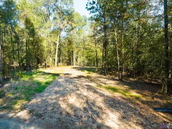 $224,999 | 7326 Stirling Rd Street, St. Francisville, LA 70775