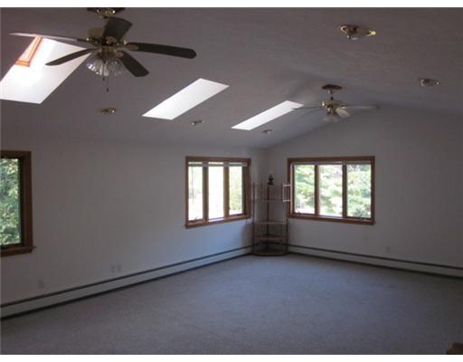 89 Running Hill Road Scarborough, ME 04074 - Photo 5 of 19 Living Room.