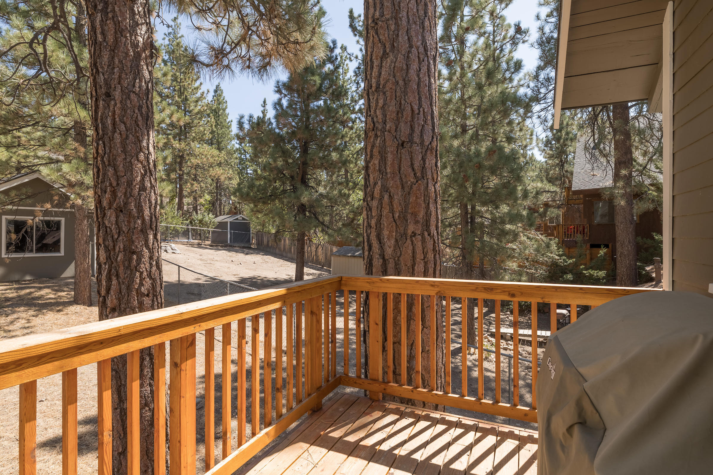 195 Elgin Road Big Bear Lake, CA 92315 - Photo 25 of 30 IMG_1909-HDR