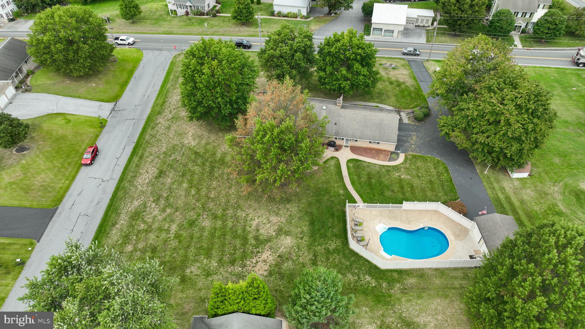 310 West Lexington Road Lititz, PA 17543 - Photo 49 of 58