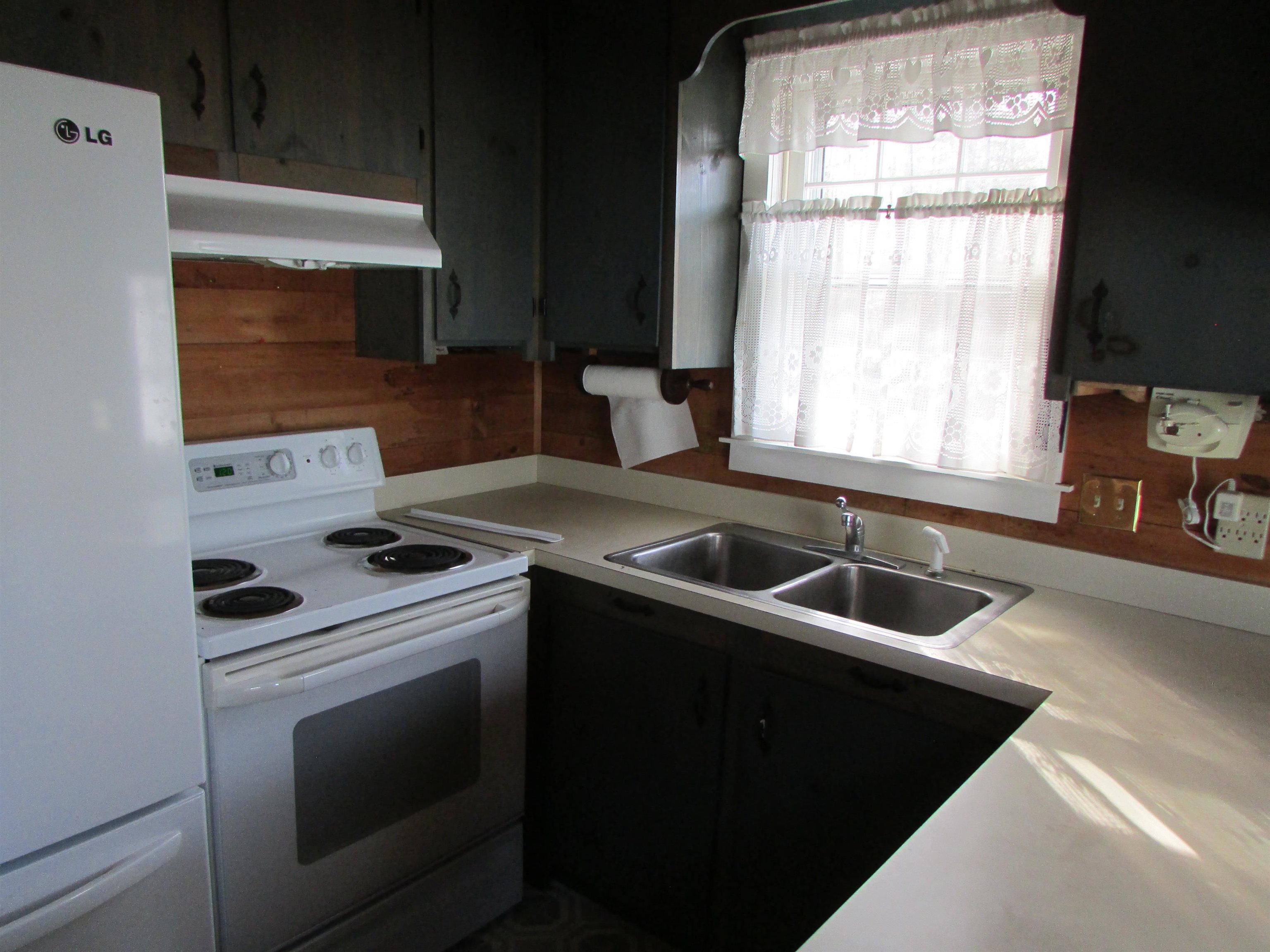 3435 Ward Hill Road Hardwick, VT 05836 - Photo 10 of 35